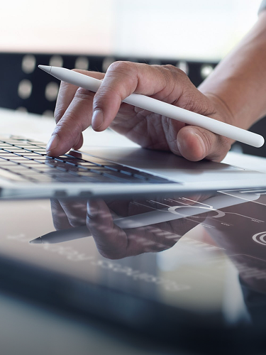 콘텐츠와 SNS를 성장 전략으로